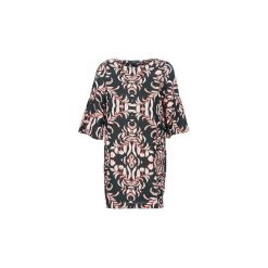 Sukienki krótkie Vero Moda VMGYANA. Czarne sukienki damskie Vero Moda, s, bez wzorów, bez kołnierzyka, z krótkim rękawem, krótkie, mini. Za 125,30 zł.