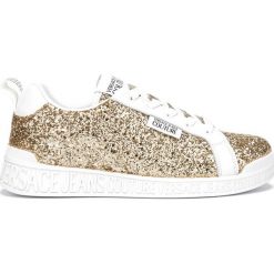 Versace Jeans Couture Tenisówki Złoty. Żółte trampki i tenisówki damskie Versace Jeans Couture, z aplikacjami, z jeansu, bez zapięcia. Za 686,95 zł.