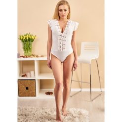 Body Georgia kolor Biel OneSize. Czarne bluzki damskie LIGARI, uniwersalny, w paski, z elastanu, bez kołnierzyka, bez rękawów. Za 89,99 zł.