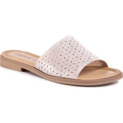 Klapki LASOCKI - WI23-FOXI-09 Pink. Różowe klapki damskie Lasocki, bez wzorów, ze skóry, bez obcasa, na obcasie. Za 89,99 zł.