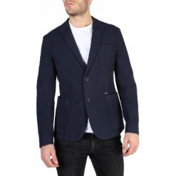 Guess Giacca classica M84N02. Płaszcze męskie Guess, s, z aplikacjami, z elastanu, klasyczne, długie, bez kaptura. Za 257,00 zł.