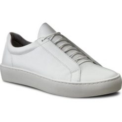 Sneakersy VAGABOND - Zoe 4326-001-01 White. Białe półbuty damskie Vagabond, na co dzień, bez wzorów, ze skóry, bez obcasa, na płaskiej podeszwie, bez zapięcia. Za 419,00 zł.