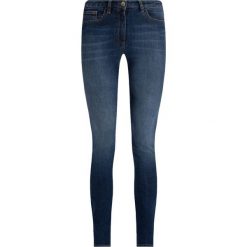 Jeansy Skinny Fit Elisabetta Franchi PJ-45S-96E2-V199. Niebieskie jeansy damskie Elisabetta Franchi, s. W wyprzedaży za 479,00 zł.