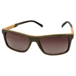 Guess Okulary Przeciwsłoneczne gu6805 k60 55. Brązowe okulary przeciwsłoneczne damskie marki Guess. W wyprzedaży za 195,00 zł.