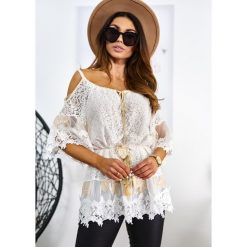 Bluzka Boho Sofia Biel OneSize. Czarne bluzki damskie LIGARI, s, w paski, z bawełny, eleganckie, bez kołnierzyka, bez rękawów. Za 109,99 zł.