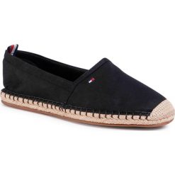 Espadryle TOMMY HILFIGER - Basic Tommy Flat Espadrille FW0FW04827 Black BDS. Czarne espadryle damskie TOMMY HILFIGER, na co dzień, bez wzorów, ze skóry ekologicznej, bez obcasa, na płaskiej podeszwie, bez zapięcia. Za 229,00 zł.