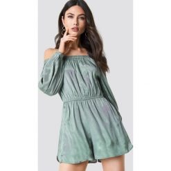 NA-KD Boho Kombinezon z odkrytymi ramionami - Green. Zielone kombinezony damskie marki NA-KD Boho, boho. W wyprzedaży za 27,88 zł.