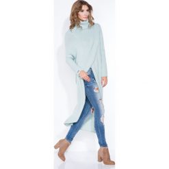 Długi sweter F343. Swetry damskie Tagless, uniwersalny, bez wzorów, z długim rękawem, długie, bez kaptura. Za 190,00 zł.