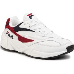Sneakersy FILA - V94M 1010916.92F White/Fila Red/Fila Navy. Białe sneakersy męskie Fila, bez zapięcia. W wyprzedaży za 339,00 zł.