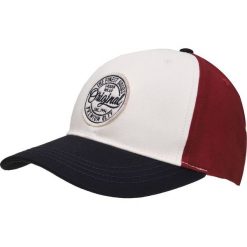 CZAPKA MĘSKA. Czerwone czapki męskie Top Secret, na lato, z aplikacjami, z tkaniny. W wyprzedaży za 19,99 zł.