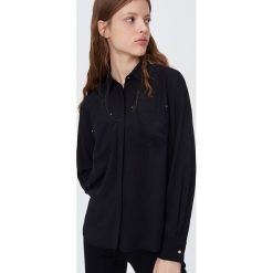 Klasyczna koszula z wiskozy - Czarny. Czarne koszule damskie Sinsay, s, z wiskozy, klasyczne. Za 39,99 zł.