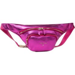Saszetka nerka PATRIZIA PEPE - 2V9516/A4U8-M386 Orchid Metal. Różowe nerki damskie Patrizia Pepe, bez wzorów, ze skóry, bez dodatków. Za 899,00 zł.