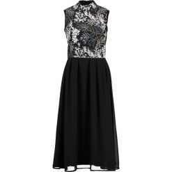 Kaffe WONDER Sukienka letnia black deep. Czarne sukienki letnie Kaffe, z materiału. W wyprzedaży za 412,30 zł.