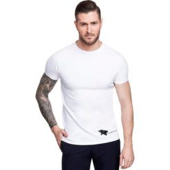 T-shirt NICODEMO TSBS000018. Białe t-shirty męskie Giacomo Conti, m, z aplikacjami, z bawełny, bez kołnierzyka. Za 79,00 zł.