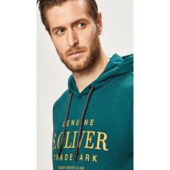 S. Oliver - Bluza. Czarne bluzy męskie S.Oliver, s, z nadrukiem, z elastanu, z kapturem, bez rękawów, z kapturem. Za 129,90 zł.