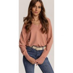 Ciemnoróżowy Sweter Nymlyn. Różowe swetry damskie Renee, s, bez wzorów, casualowe, bez rękawów, bez kaptura. Za 79,99 zł.