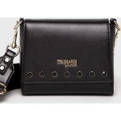 Trussardi Jeans - Torebka. Czarne torebki klasyczne damskie Trussardi Jeans, w paski, z poliesteru, eleganckie, na ramię, małe, bez dodatków. Za 429,90 zł.