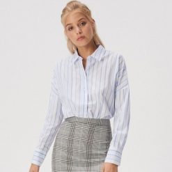 Koszula w paski - Niebieski. Niebieskie koszule damskie Sinsay, xl, w paski, bez kołnierzyka, bez rękawów. W wyprzedaży za 39,99 zł.