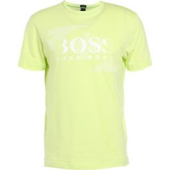BOSS Green Tshirt z nadrukiem sunny lime. Żółte t-shirty męskie marki BOSS Green, xl, z nadrukiem, z bawełny. Za 249,00 zł.