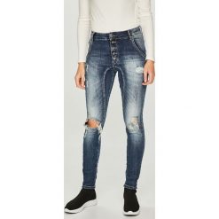 Answear - Jeansy. Niebieskie jeansy damskie ANSWEAR, s. W wyprzedaży za 59,90 zł.