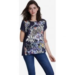 Desigual Edimburgo Koszulka Niebieski. Niebieskie koszulki damskie Desigual, s, z aplikacjami, z elastanu, bez kołnierzyka, z krótkim rękawem. Za 218,95 zł.