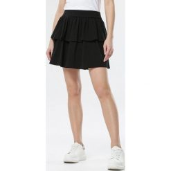 Czarna Spódnica Therea. Czarne spódniczki damskie Born2be, s, z aplikacjami, z dzianiny, mini, rozkloszowane. Za 74,99 zł.