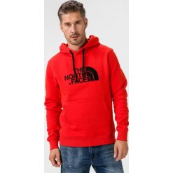 The North Face Bluza Czerwony. Czerwone bluzy męskie The North Face, m, z haftami, z bawełny, bez kołnierzyka, bez rękawów, bez kaptura. Za 342,95 zł.