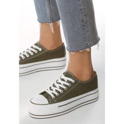 Zielone Trampki Dandy. Zielone trampki i tenisówki damskie Born2be, bez wzorów, przed kostkę, na sznurówki. Za 69,99 zł.