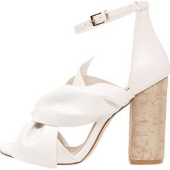 Sandały damskie: Miss Selfridge CANDY Sandały na obcasie white