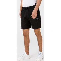 Calvin Klein Szorty Czarny. Czarne spodenki i szorty męskie Calvin Klein, m, bez wzorów, z bawełny. Za 290,95 zł.