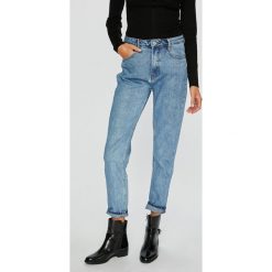 Tally Weijl - Jeansy Selma. Niebieskie jeansy damskie marki TALLY WEIJL, bez wzorów, z bawełny, z podwyższonym stanem. W wyprzedaży za 119,90 zł.