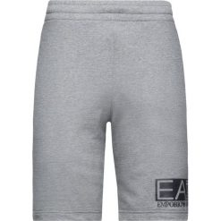 Szorty sportowe EA7 Emporio Armani 3GPS73 PJ05Z 3905. Szare spodenki sportowe męskie EA7 Emporio Armani, m, bez wzorów, z bawełny, sportowe. W wyprzedaży za 239,00 zł.