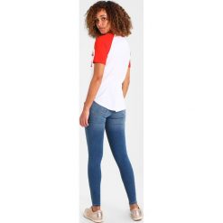 T-shirty damskie: Rich & Royal Tshirt z nadrukiem flame red