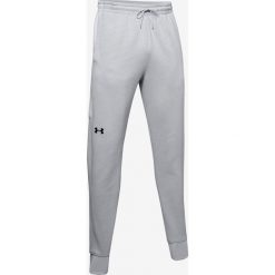 Under Armour Double Spodnie dresowe Szary. Szare spodnie męskie Under Armour, s, bez wzorów, z bawełny. Za 309,95 zł.