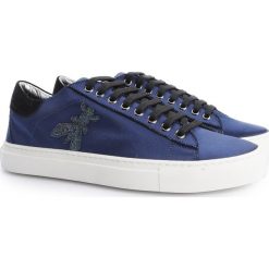 Patrizia Pepe Sneakersy. Trampki i tenisówki damskie Patrizia Pepe, bez wzorów, ze skóry, bez zapięcia. Za 459,00 zł.