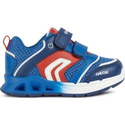 Geox tenisówki chłopięce DAKIN B022PA_01454_C0833 23 niebieskie. Niebieskie buty chłopięce sportowe Geox, bez wzorów, ze skóry, bez zapięcia. Za 239,00 zł.