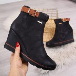 Sneakersy na koturnie ocieplane czarne Filippo. Czarne sneakersy damskie FILIPPO. Za 139,99 zł.