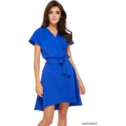 Sukienka Voque zakładana chabrowa. Niebieskie sukienki damskie Pakamera, w paski, z tkaniny, bez kołnierzyka, bez rękawów, mini, kopertowe. Za 159,00 zł.