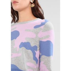 Swetry klasyczne damskie: SET Sweter grey/violett