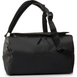 Torba RAINS - Duffel Backpack 1321 Black. Czarne torby męskie skórzane Rains, bez wzorów, ze skóry ekologicznej. Za 699,00 zł.
