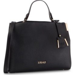 Torebka LIU JO - M Top Handle N19003 E0087 Nero 22222. Czarne topy damskie Liu Jo, bez wzorów, ze skóry ekologicznej, klasyczne, bez dodatków. Za 599,00 zł.