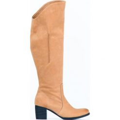 Nubukowe kozaki za kolano - skóra naturalna - model 189 - kolor camelowy. Kozaki damskie Zapato, ze skóry, za kolano, bez obcasa, bez zapięcia. W wyprzedaży za 374,25 zł.