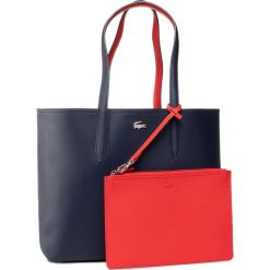 Torebka LACOSTE - Shopping Bag NF2142AA Peacoat Salsa B50. Czerwone torebki klasyczne damskie Lacoste, bez wzorów, ze skóry ekologicznej, klasyczne, bez dodatków. Za 549,00 zł.