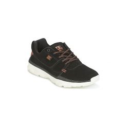 Buty DC Shoes PLAYER SE. Czarne trampki męskie marki DC Shoes, bez wzorów, bez zapięcia. Za 351,20 zł.