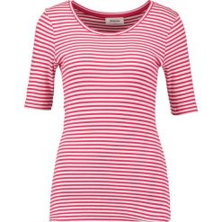 T-shirty damskie: Modström KROWN Tshirt z nadrukiem hot pink/porcelain