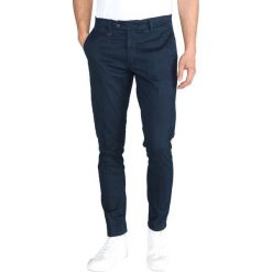 Antony Morato Bryan Spodnie Niebieski. Niebieskie spodnie męskie Antony Morato, bez wzorów, z elastanu. Za 395,95 zł.