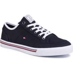 Tenisówki TOMMY HILFIGER - Core Corporate Textile Sneaker FM0FM02676 Desert Sky DW5. Niebieskie półbuty męskie TOMMY HILFIGER, na co dzień, bez wzorów, z gumy, eleganckie, bez zapięcia. W wyprzedaży za 269,00 zł.