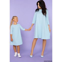 Komplet dla mamy i córki, sukienki, model 24_4. Niebieskie sukienki dziewczęce marki Pakamera, z tkaniny, eleganckie. Za 228,00 zł.