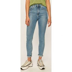 Lee - Jeansy Scarlett Ultra Hi Bo. Niebieskie jeansy damskie Lee, l, bez wzorów, z elastanu, z podwyższonym stanem. W wyprzedaży za 229,90 zł.
