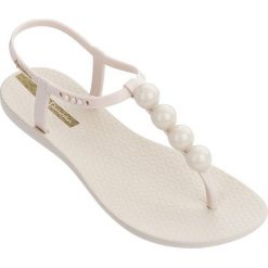 Ipanema Sandały damskie Cham VI Sand Fem 82517-20354 Beżowy / Beżowy (rozmiar 38). Brązowe sandały damskie Ipanema, bez wzorów, eleganckie, bez obcasa, bez zapięcia. W wyprzedaży za 66,00 zł.